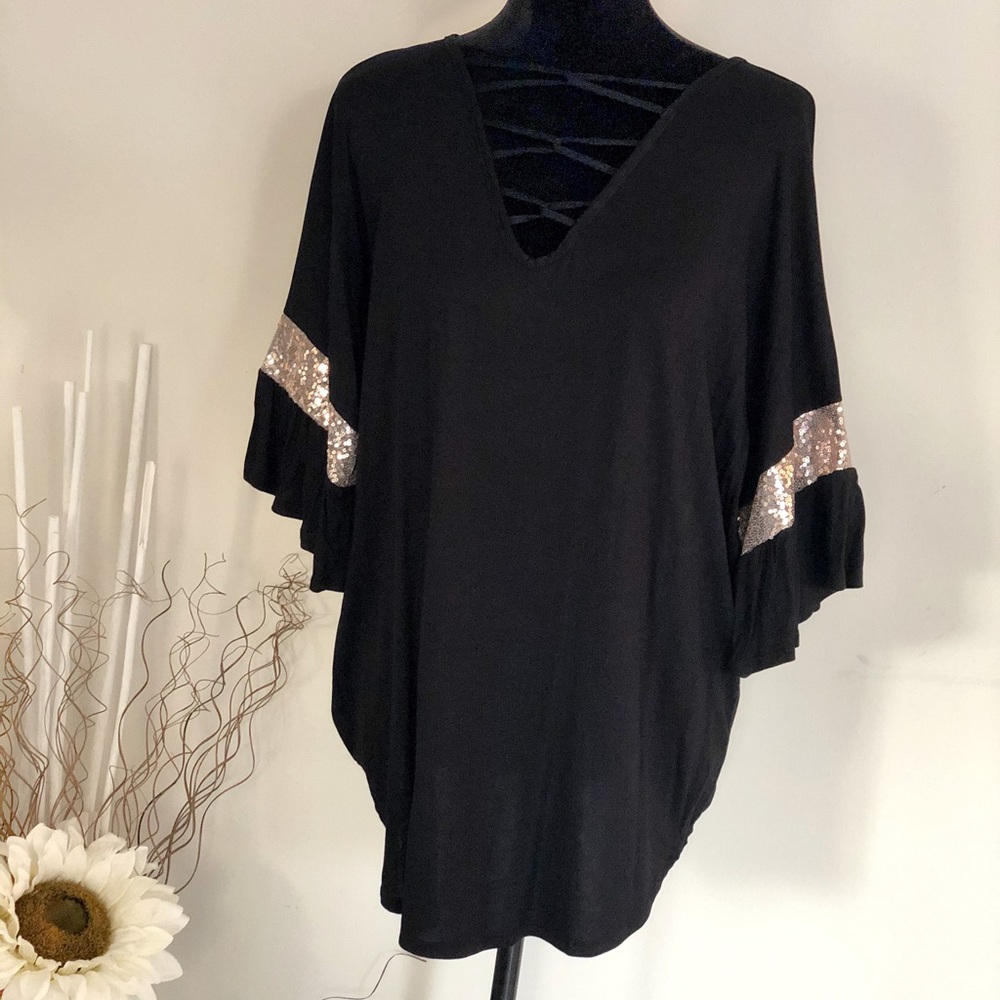 💓Crossed Chest Straps💓- Black Top - Picture 6 of 8